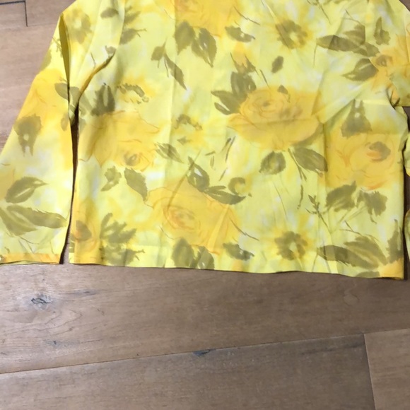 Vintage Button Back Top - Picture 6 of 8